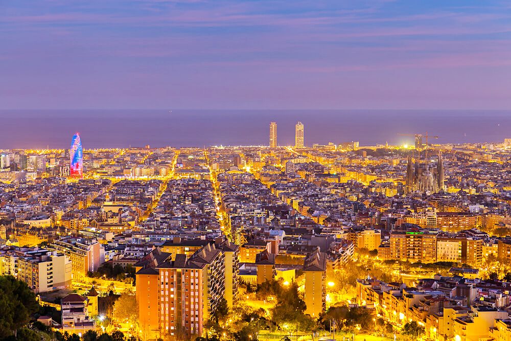 Barcelona | LAT.40