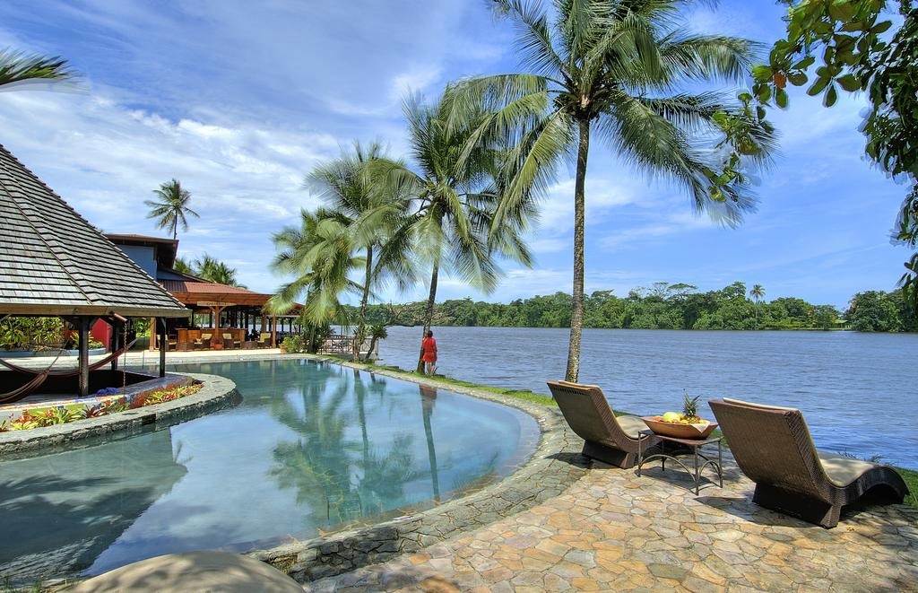 Tortuga Lodge and Gardens by Böëna