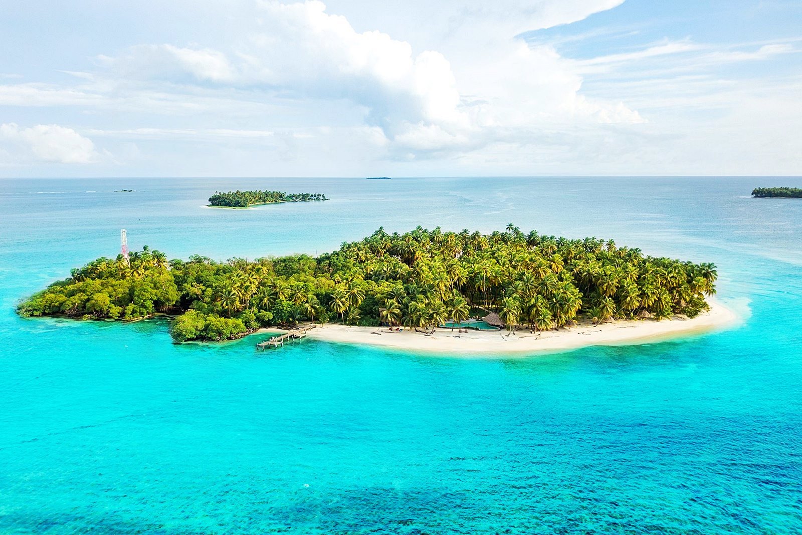 Calala Island | LAT.40