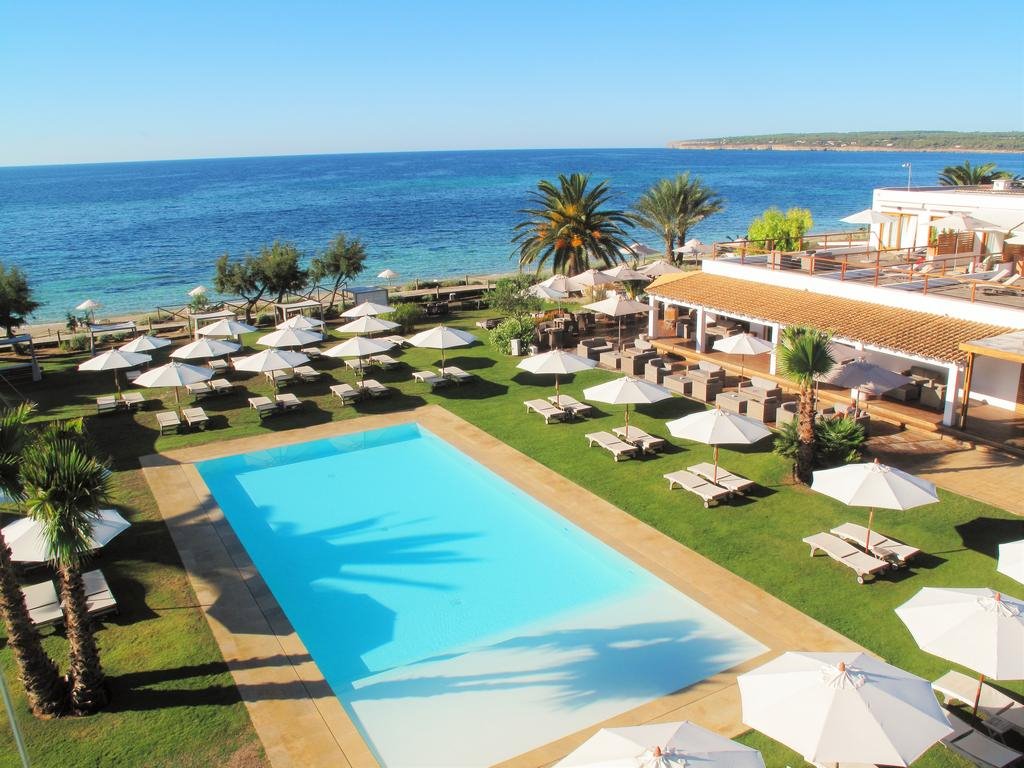 Gecko Hotel and Beach Club en su destino