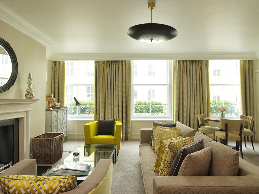 Brown's Hotel en su destino