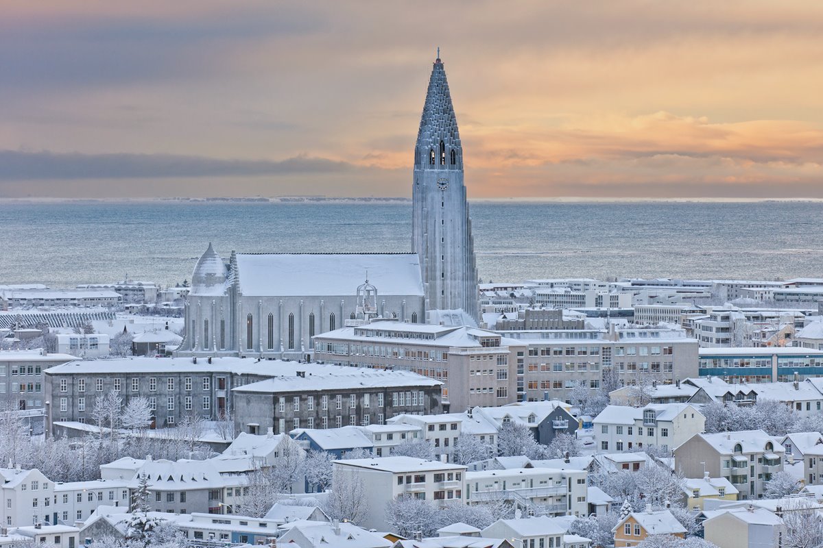 Reykjavik | LAT.40