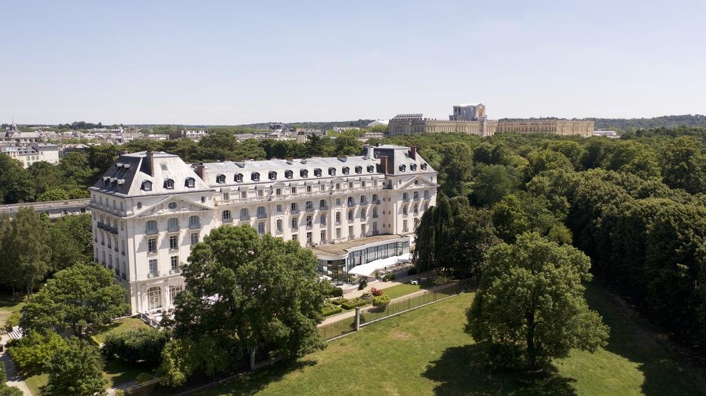 Waldorf Astoria Versailles - Trianon Palace en su destino