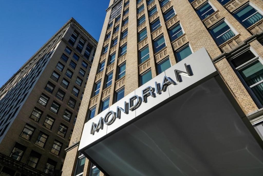 Mondrian Park Avenue en Nueva York