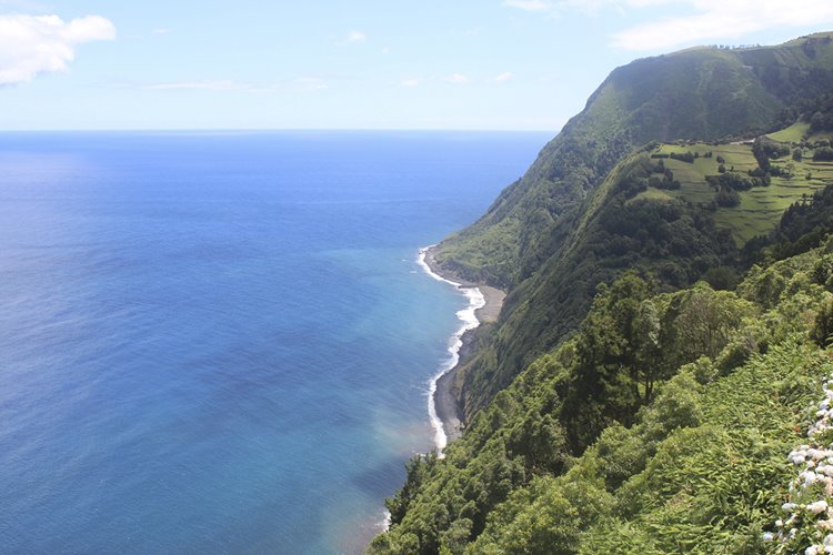 Islas Azores diseñado por LAT.40
