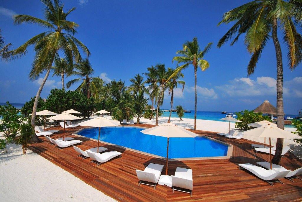 Safari Island Resort en Maldivas