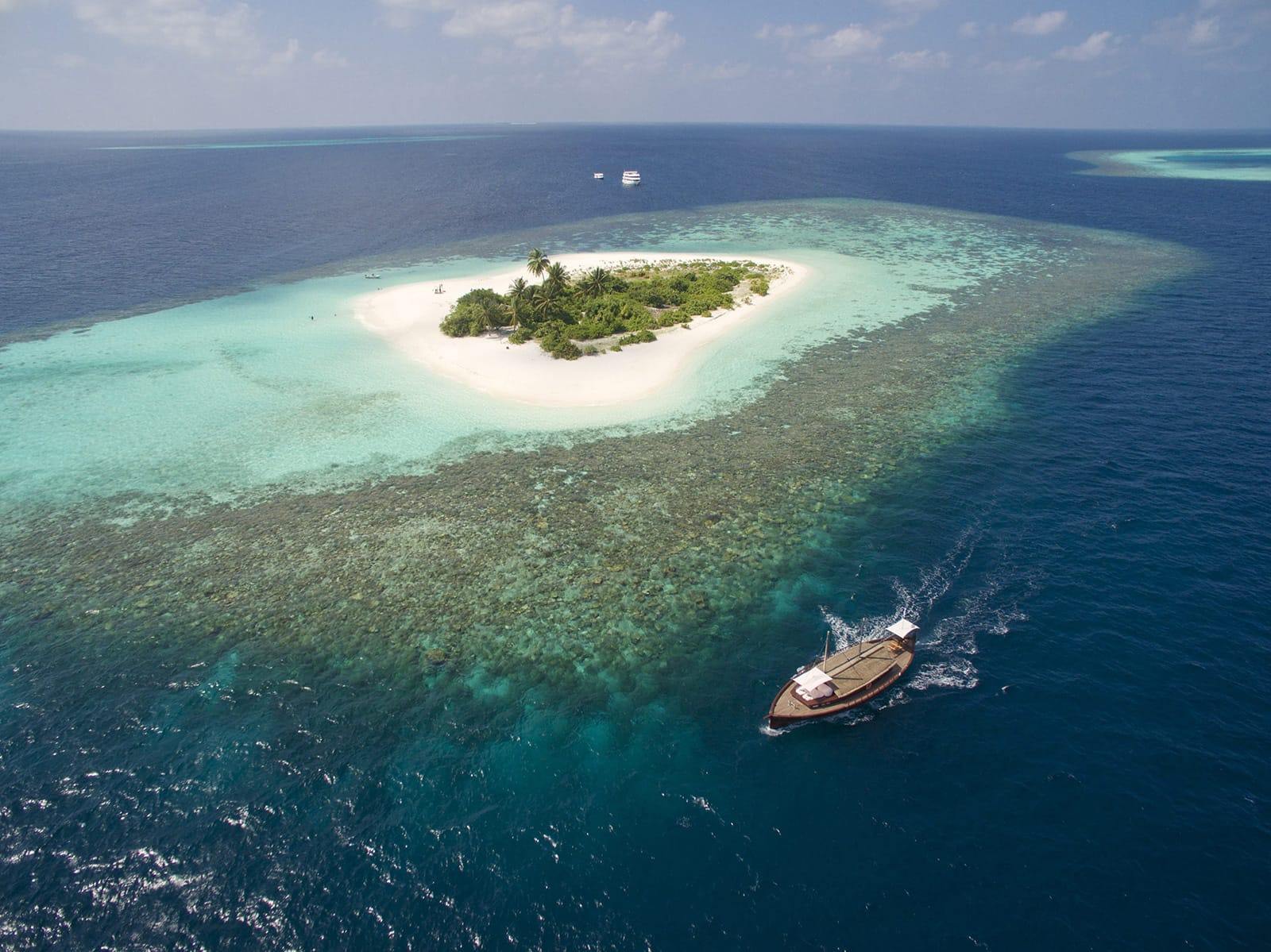 Safari Island Resort en Maldivas