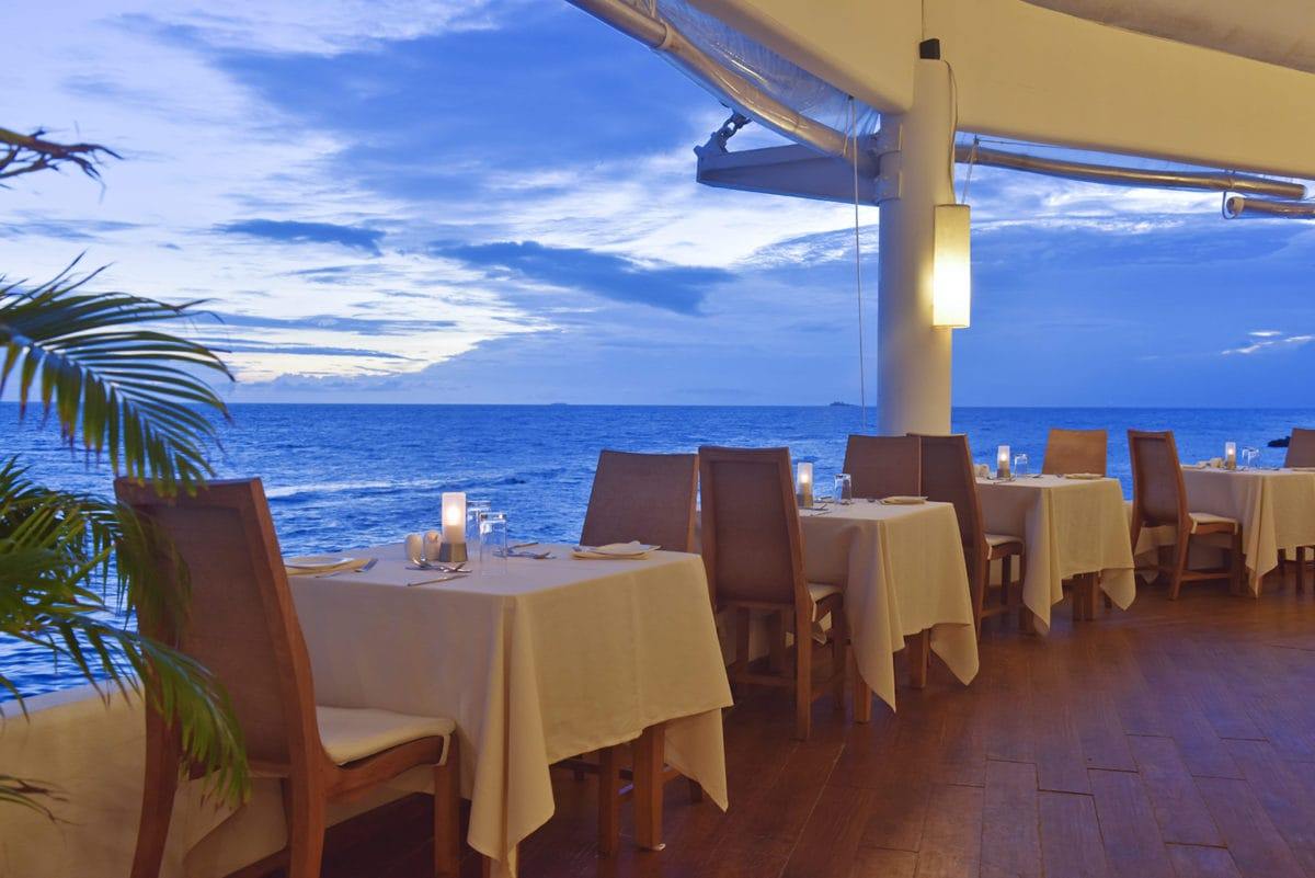 Safari Island Resort en Maldivas