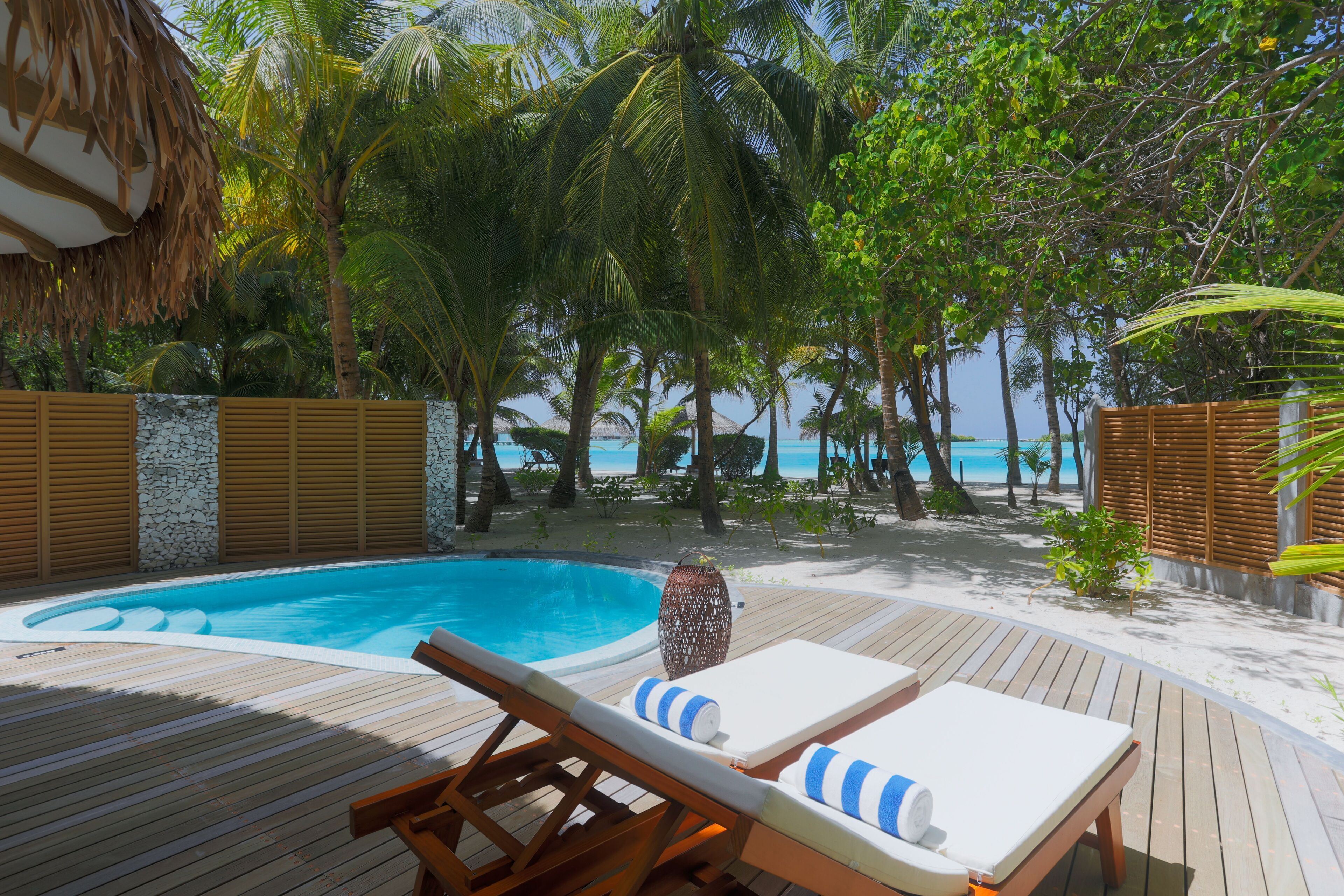 Cinnamon Dhonveli Beach Resort en Maldivas