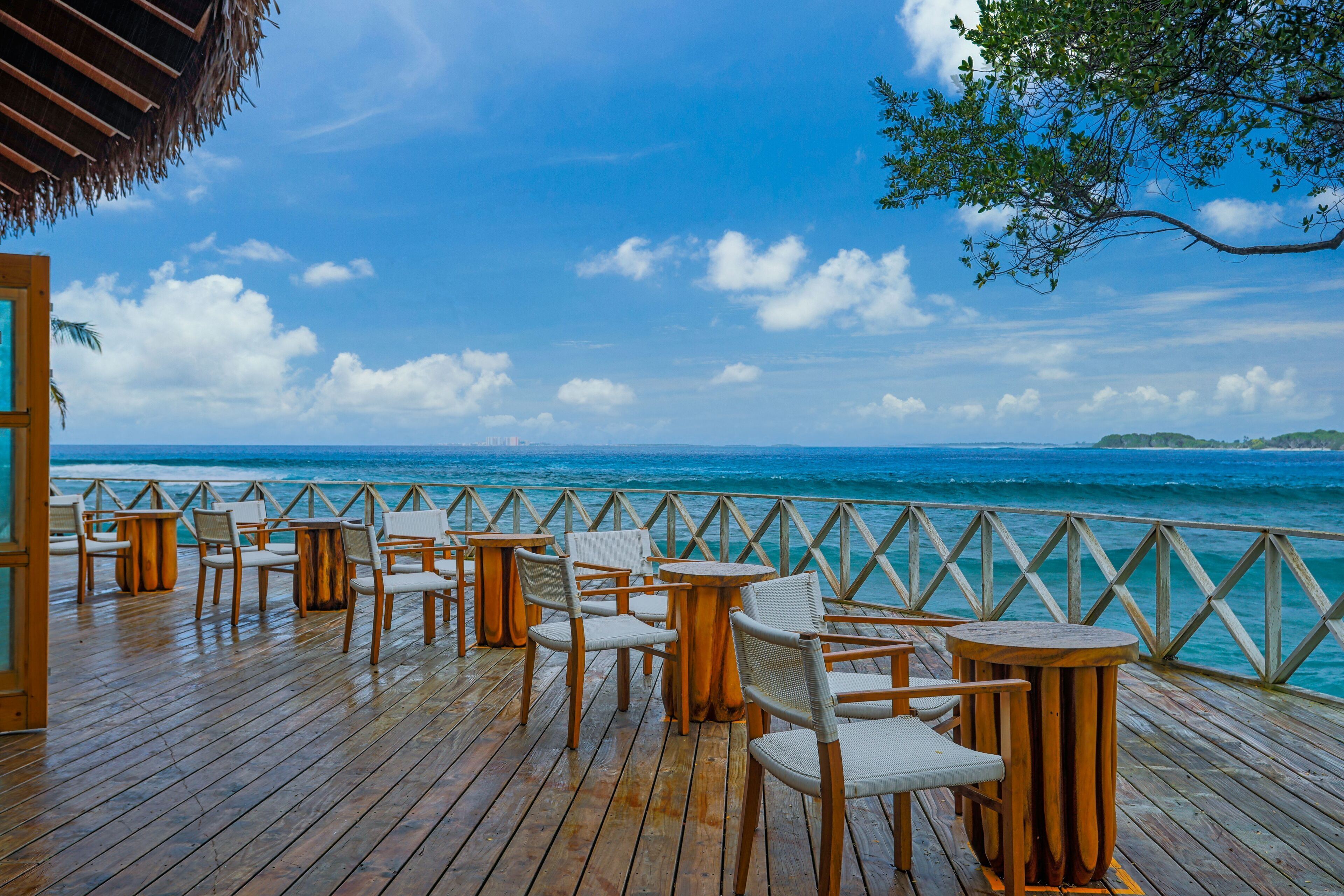 Cinnamon Dhonveli Beach Resort en Maldivas