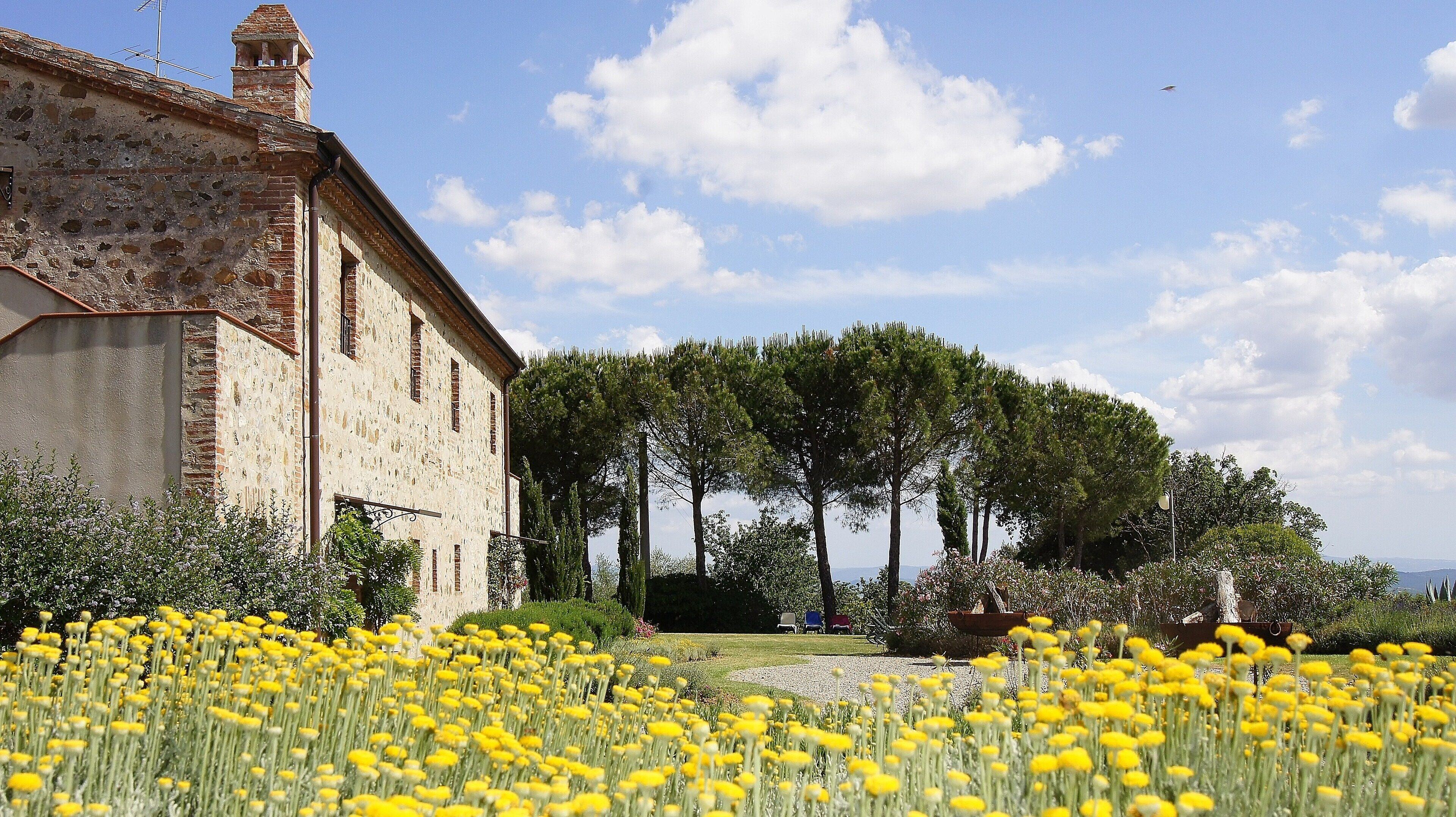 Antico Casale L'Impostino en su destino