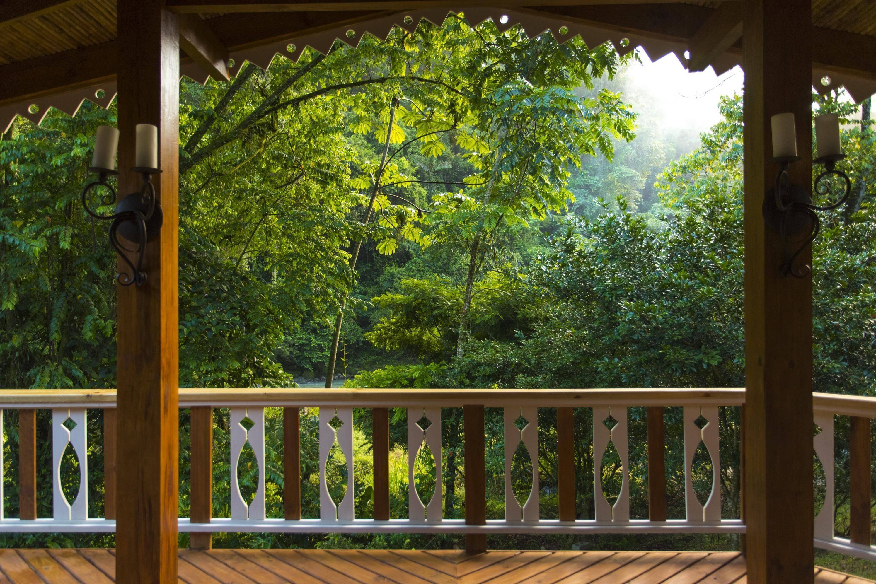 Pacuare Lodge by Böëna en Rio Pacuare