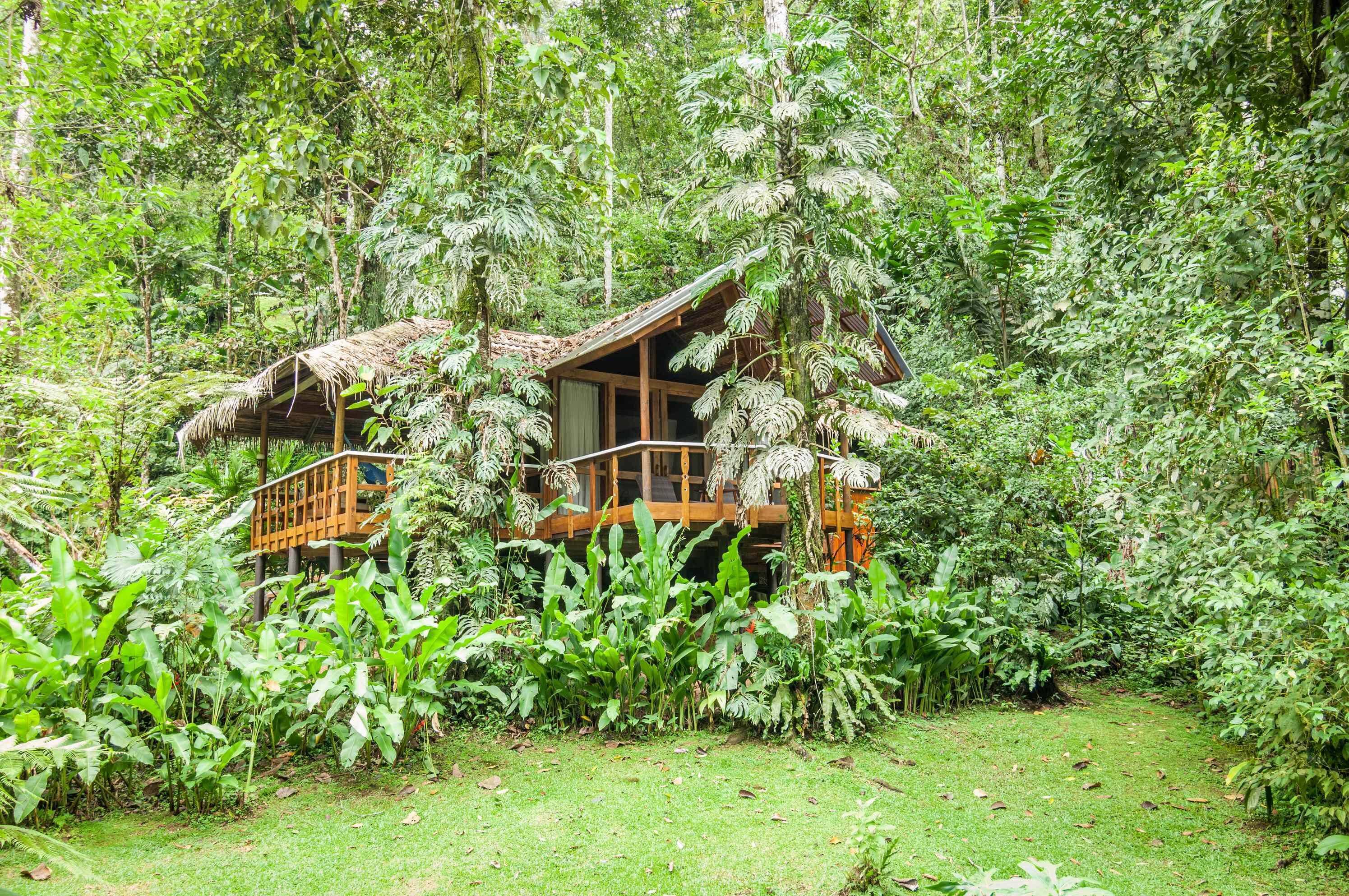Pacuare Lodge by Böëna en Rio Pacuare