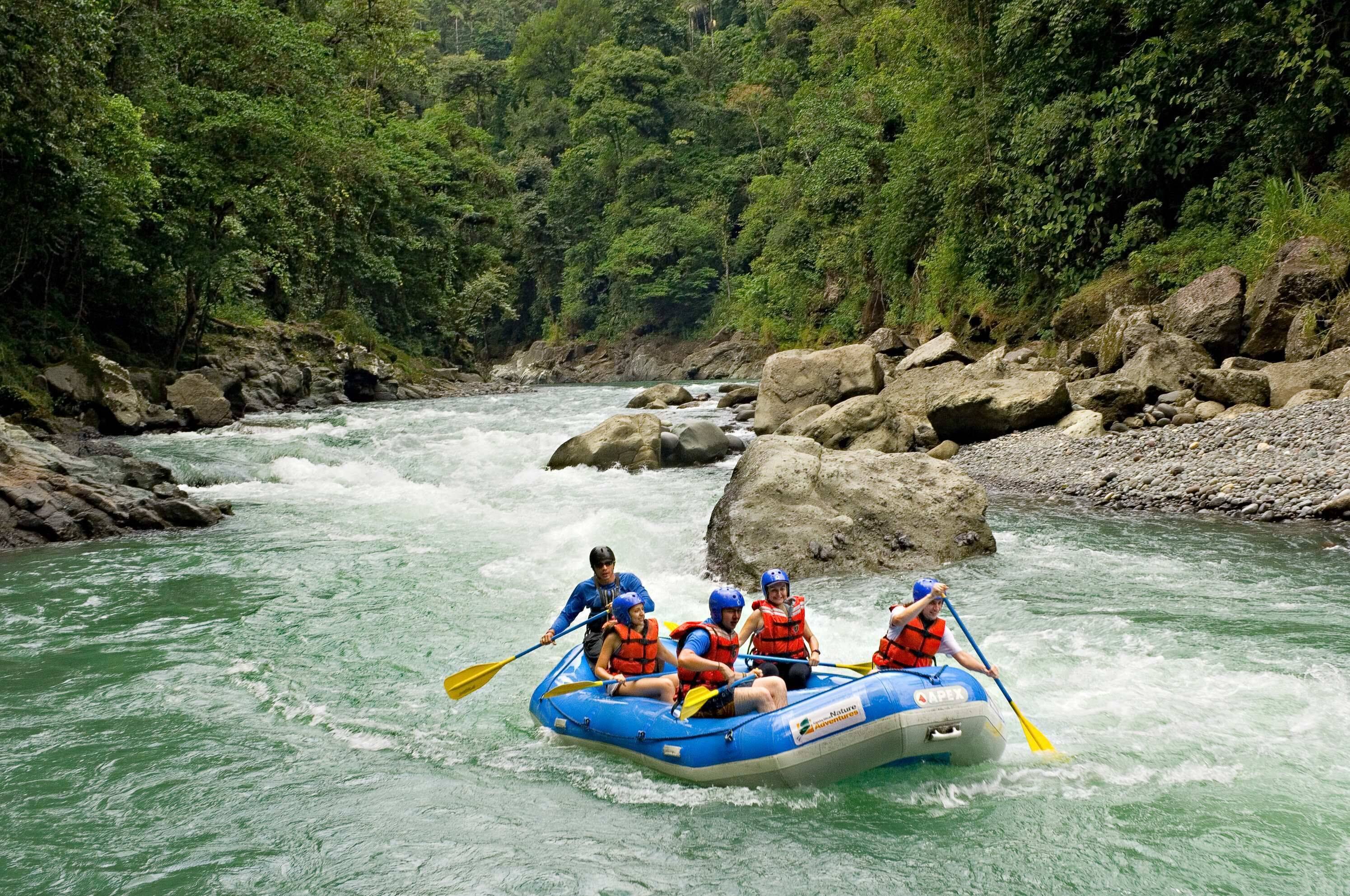 Pacuare Lodge by Böëna en Rio Pacuare
