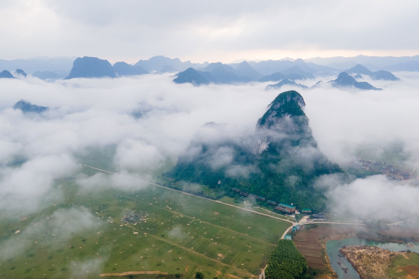 Tu Lan Lodge en Son Doong