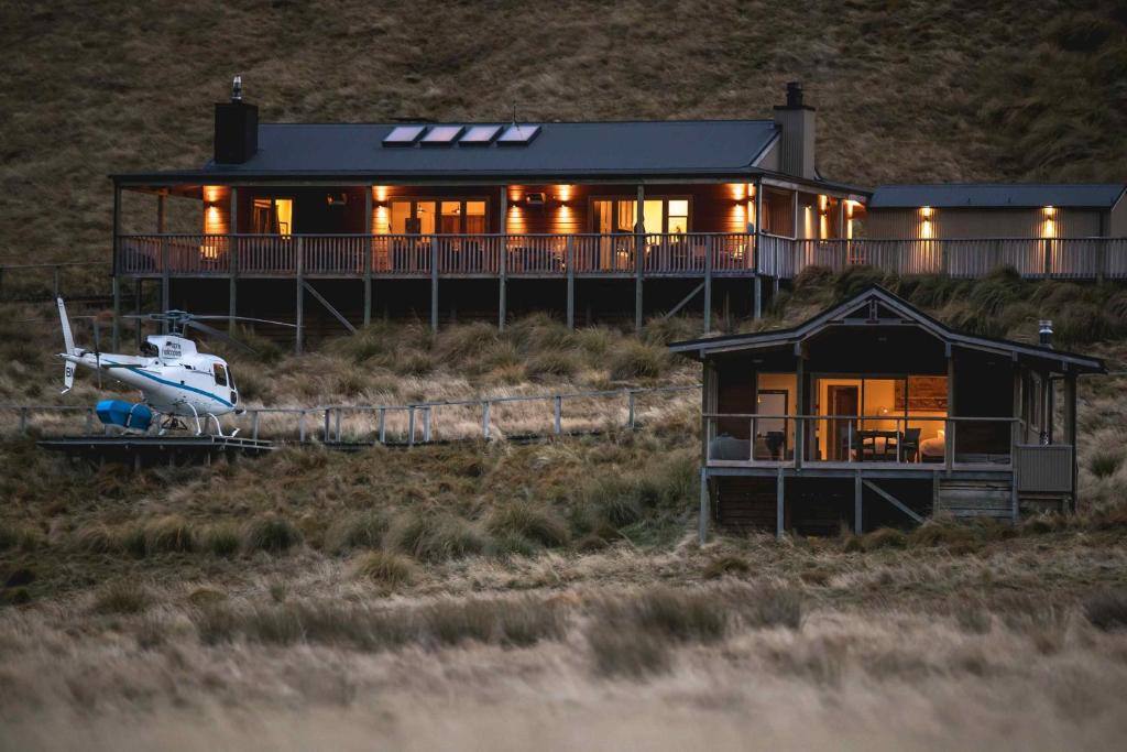 Minaret Station Alpine Lodge en su destino