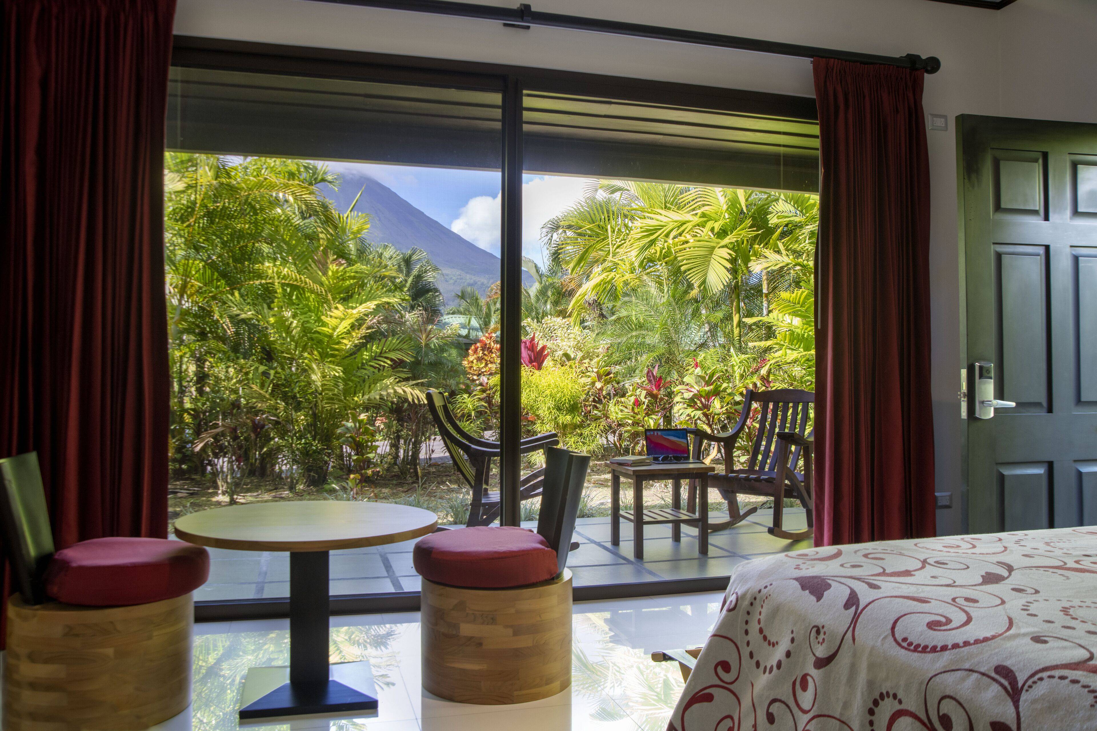 Arenal Manoa & Hot Springs Resort