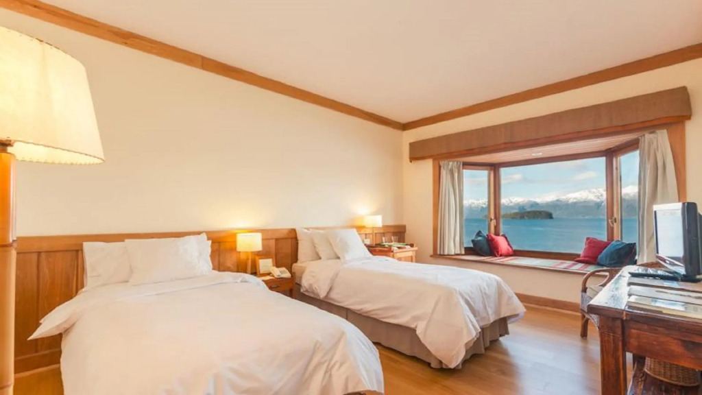 Correntoso Lake & River Hotel