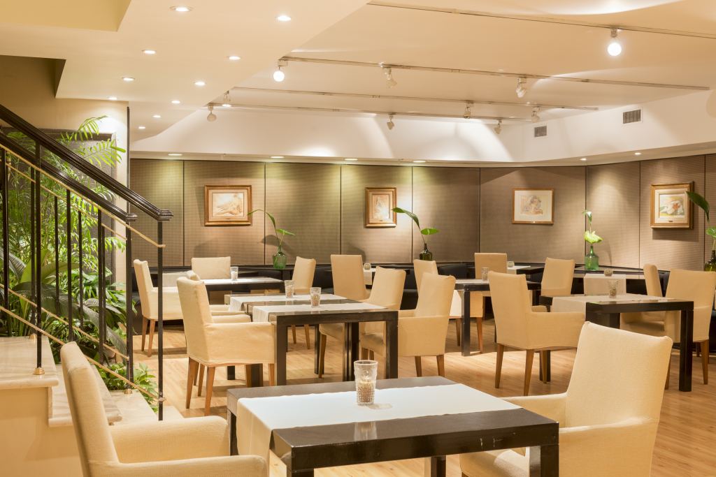 Loi Suites Recoleta Hotel