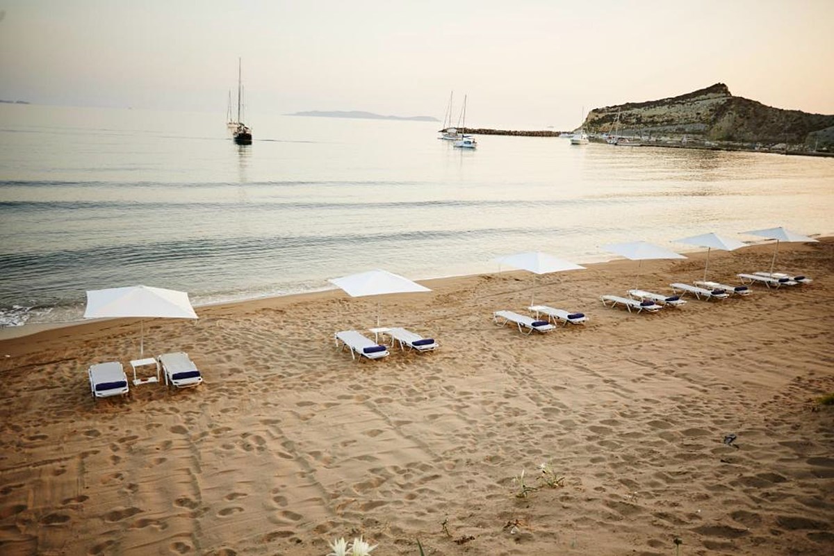 Acantha Boutique Hotel