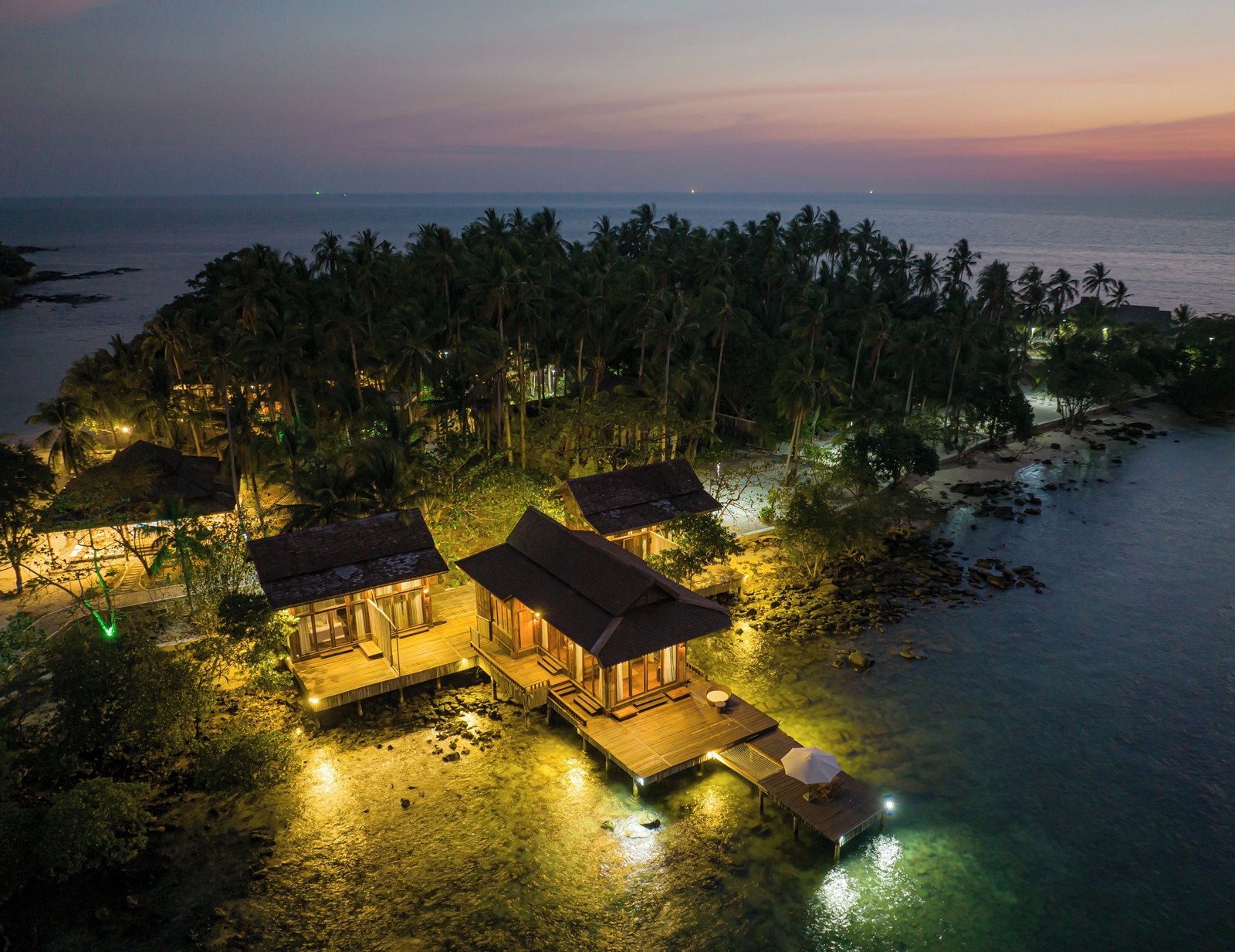 Full Moon Island Resort