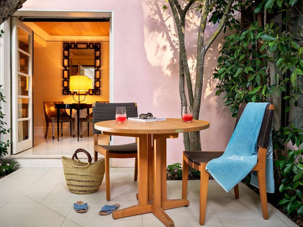 Hotel Bel-Air - Dorchester Collection