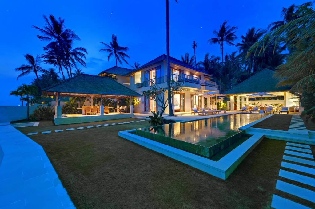 Bakung Beach Villa en Manggis