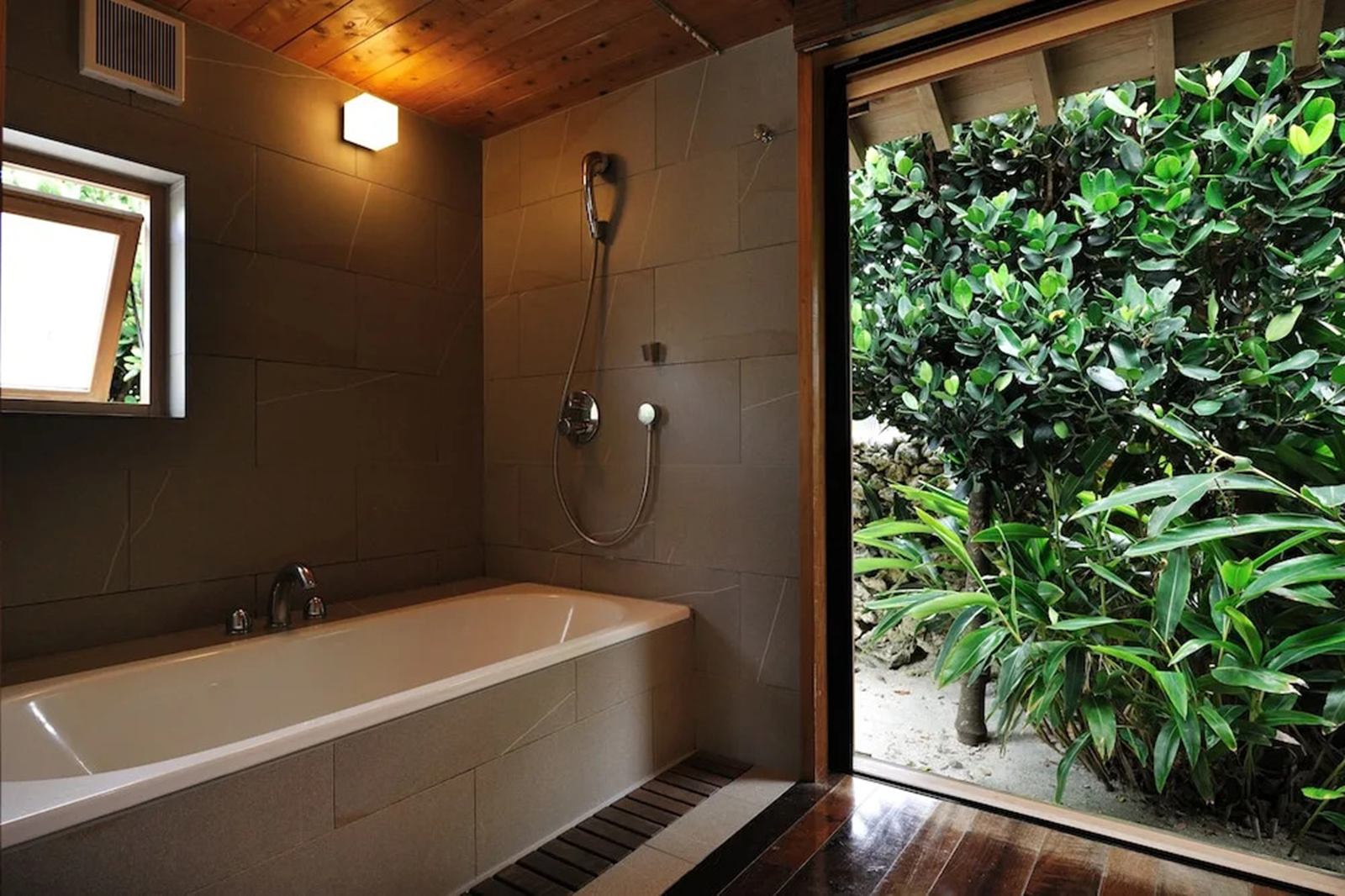  hotel Hoshinoya Taketomi Island  en Okinawa
