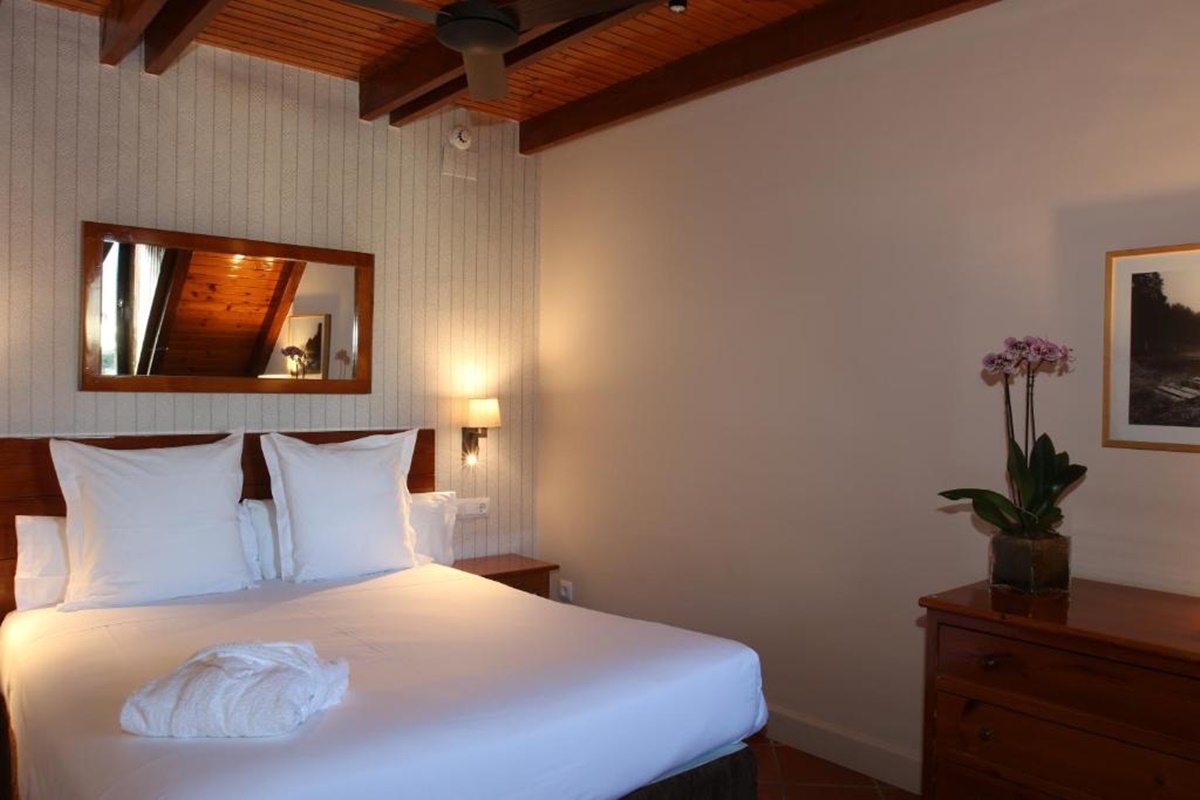 Hotel y Apartamentos Vilagaros