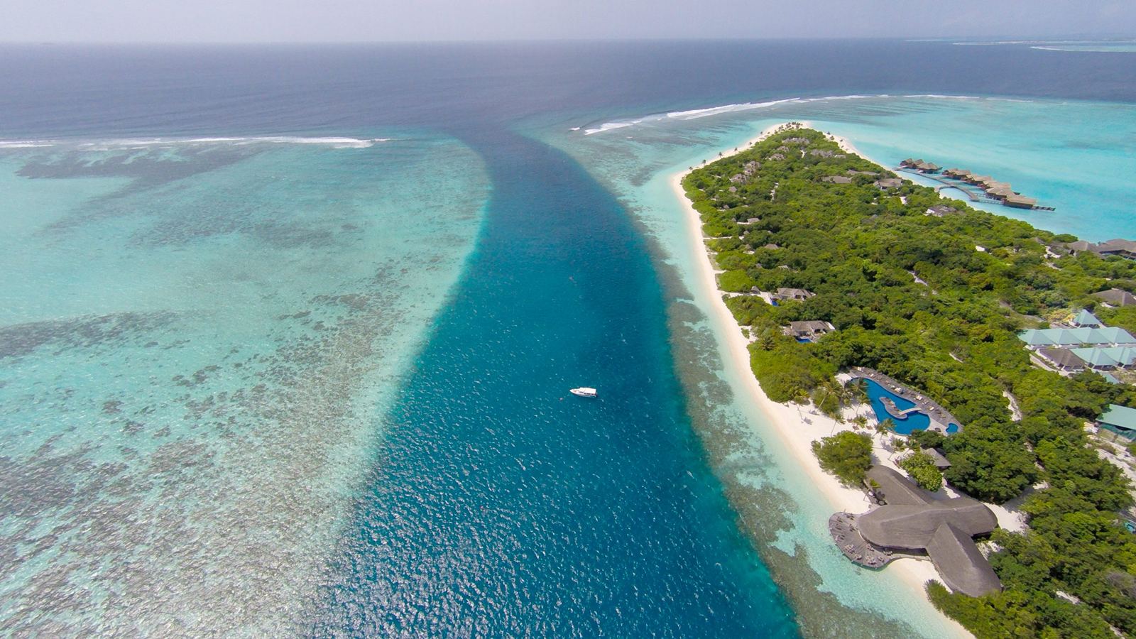 Hideaway Beach Resort and Spa en Maldivas