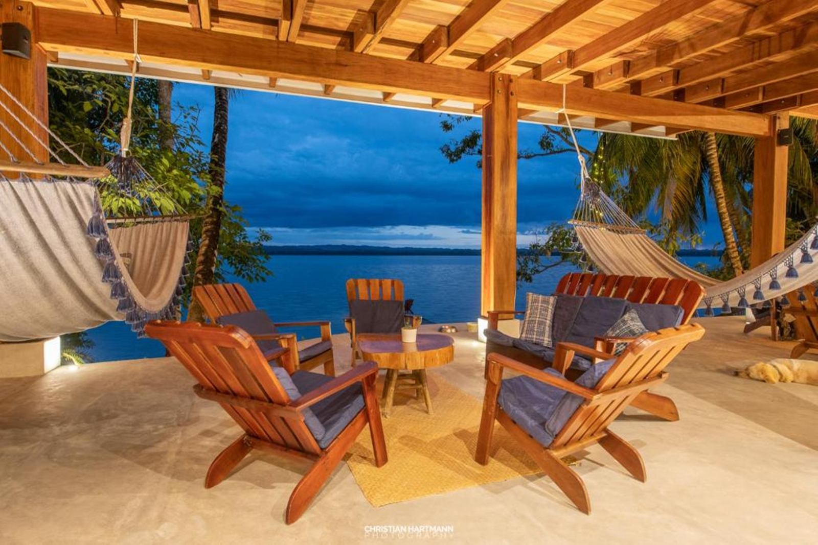 Hotel Gringo Perdido en lago peten itz