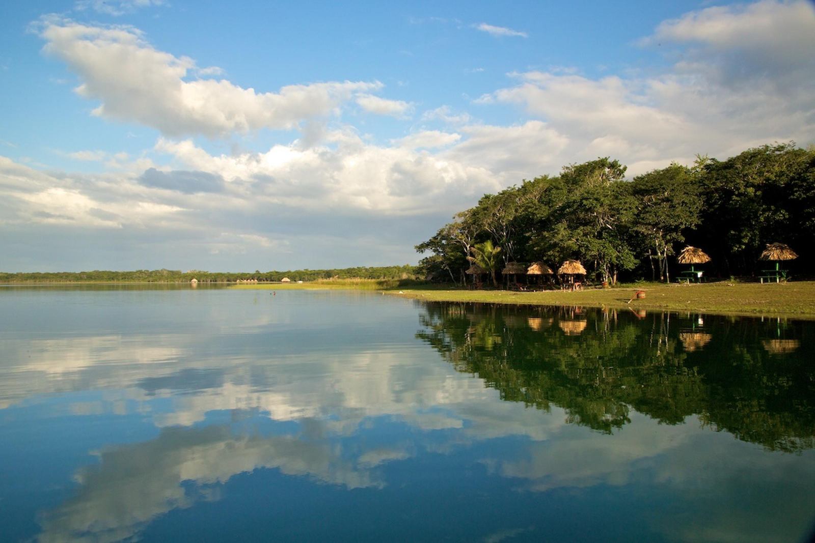 lago peten itz | LAT.40
