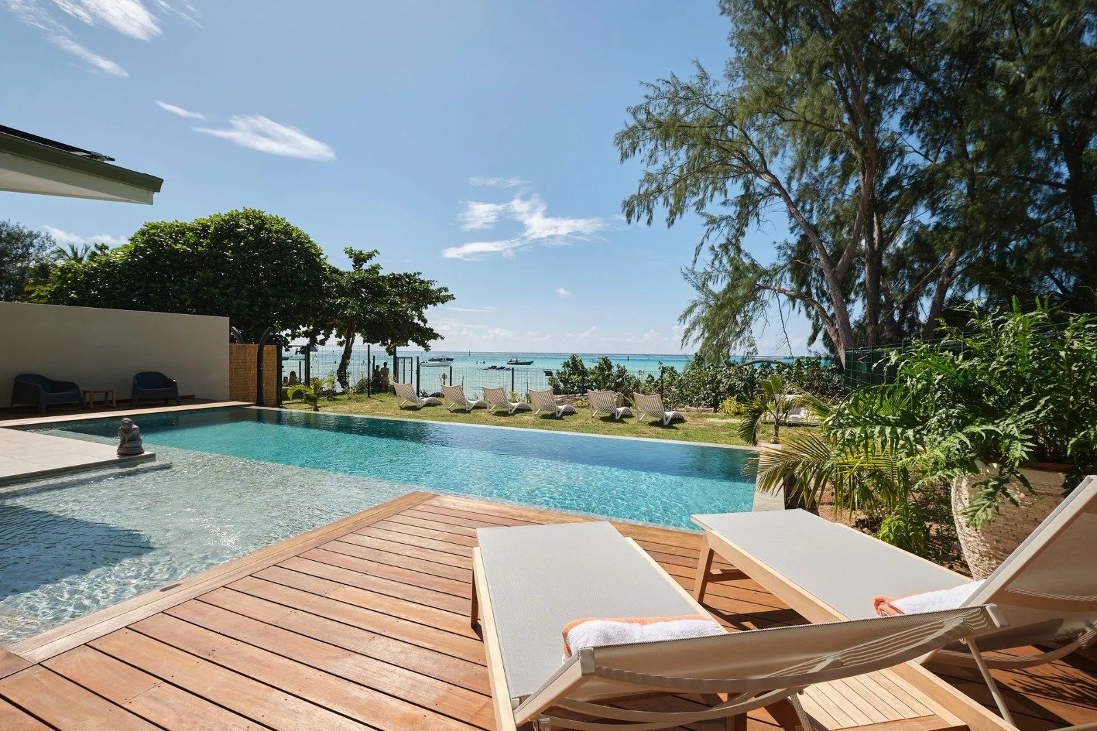 Moorea Beach Villas en su destino