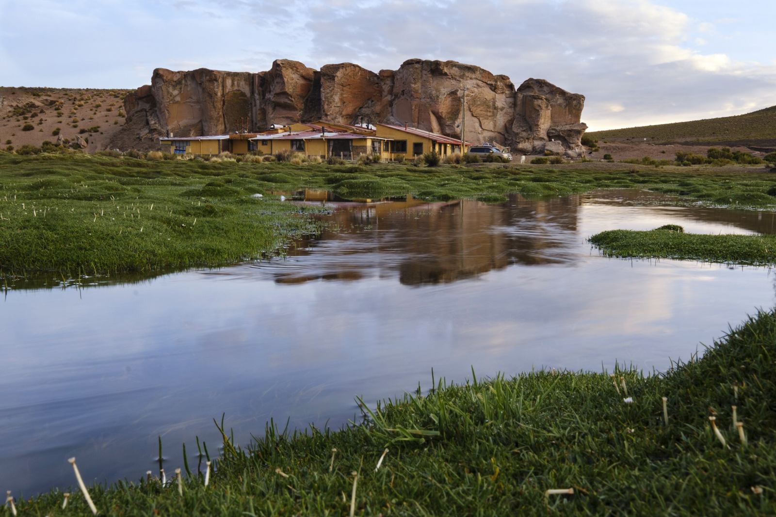 Jardines de Mallku Cueva en Salar de Uyuni