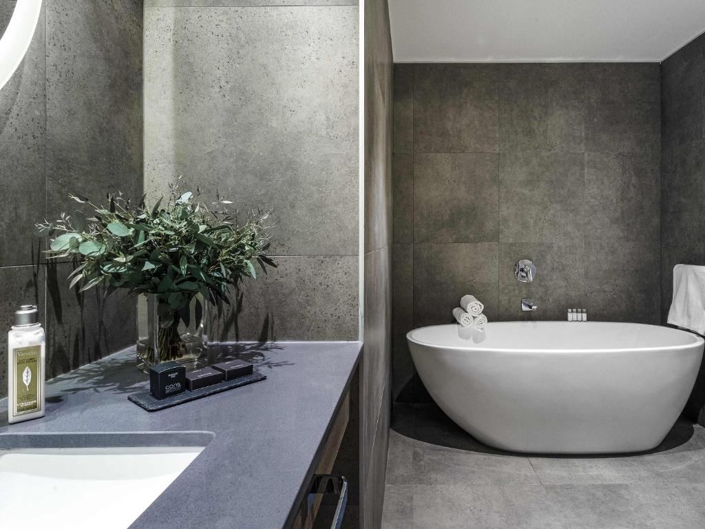 Pullman Santiago El Bosque by Accor Hotels en Santiago de Chile